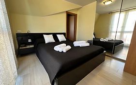 Relax a 20 minuti da Roma - Ampio, Silenzioso e con 2 Bagni